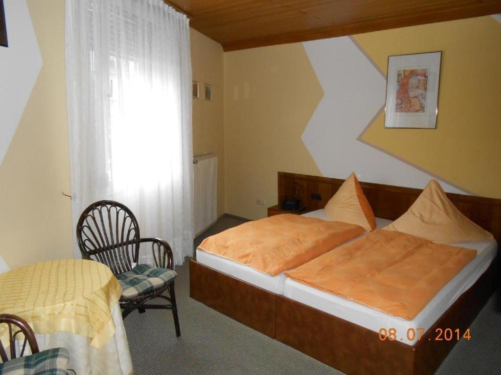 Weinhaus Hotel Zum Josefshof Graach Rom bilde