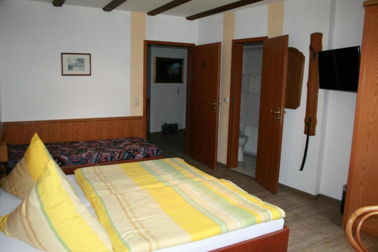 Weinhaus Hotel Zum Josefshof Graach Rom bilde